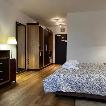 Diva Hotel: Beachside Apartment with Balcony and Spa Amenities Kolobrzeg Exterior photo