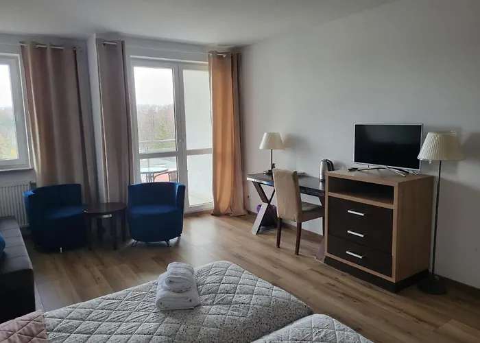 Apartament Prywatny, W 4 -Gwiazdkowym Hotelu Diva, Balkon, 300M Do Morza, Do Dworca Pkp Pieszo 10 Minut, Darmowe Wifi W Apartamencie, Dodatkowo Platne - Parking, Basen, Spa,
