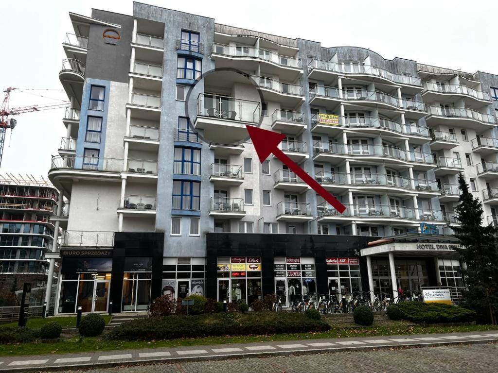 Apartment Diva Hotel: Beachside With Balcony And Amenities *
